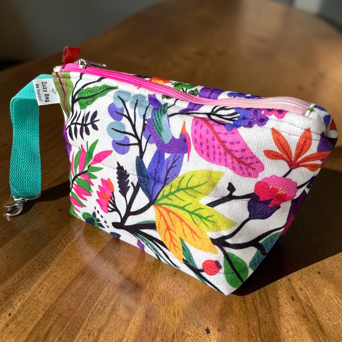 Happy Zuzy Makeup Bag